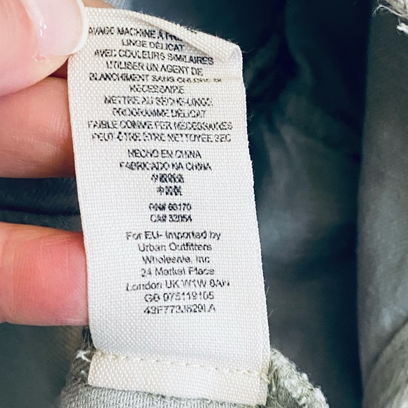 FP linen blend lightweight jacket with hood and pockets🎉 HP🎉x2 - Picture 4 of 10